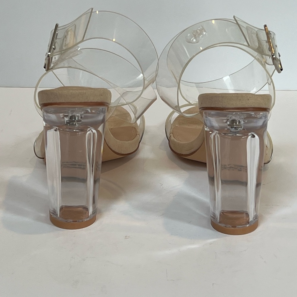 🆕 Clear Sandals - size 8.5W - Picture 5 of 7